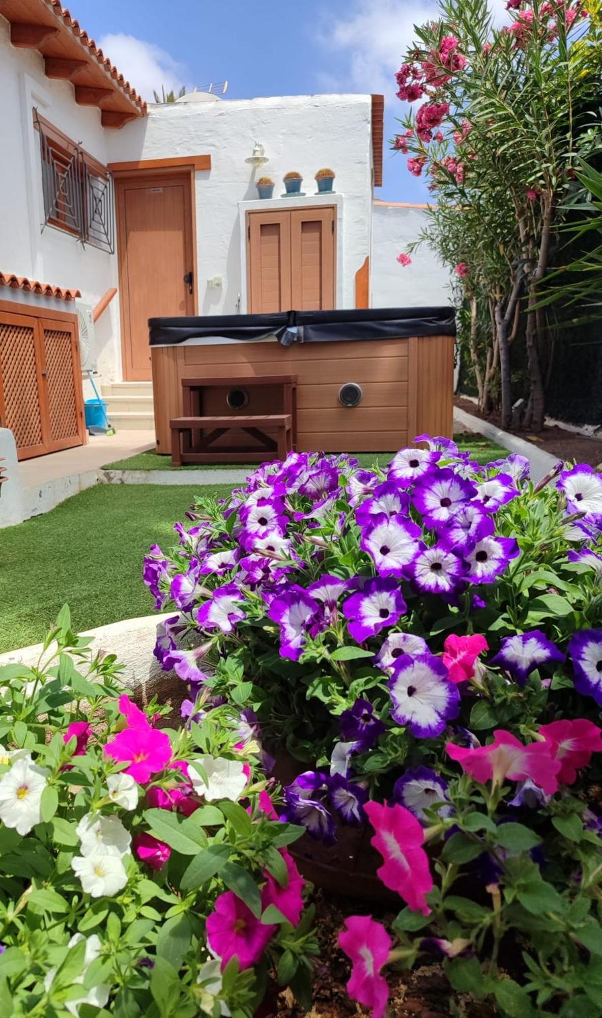 Tartanas Two Bedroom Holiday home